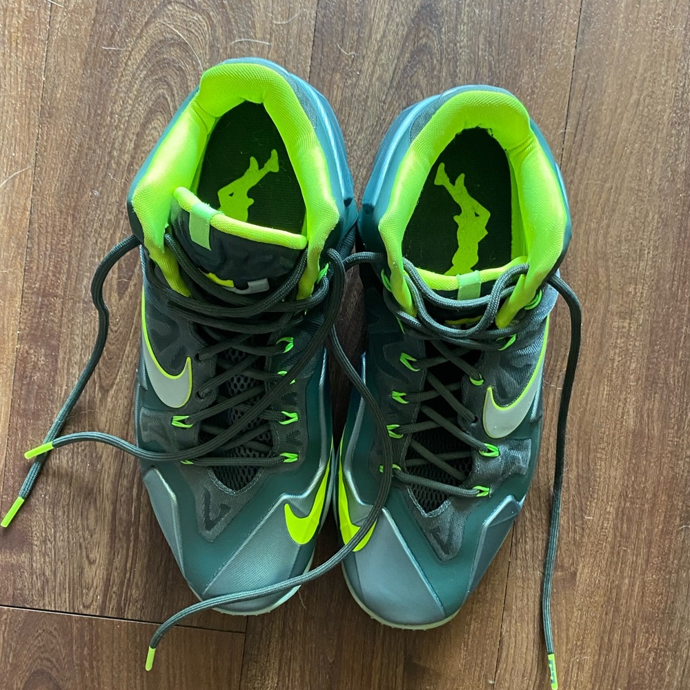 Nike Lebron 11 “Dunkman” Basketball Shoes size 9.5